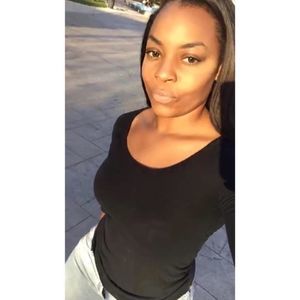 Meet your Posher, Zanei